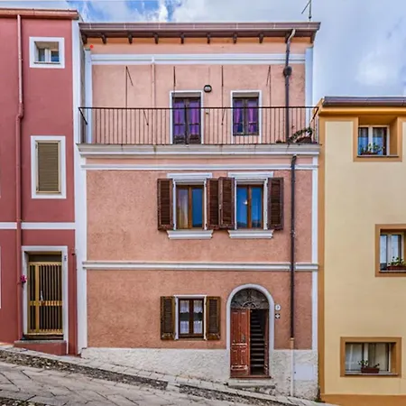 Casa Sarda Apartment